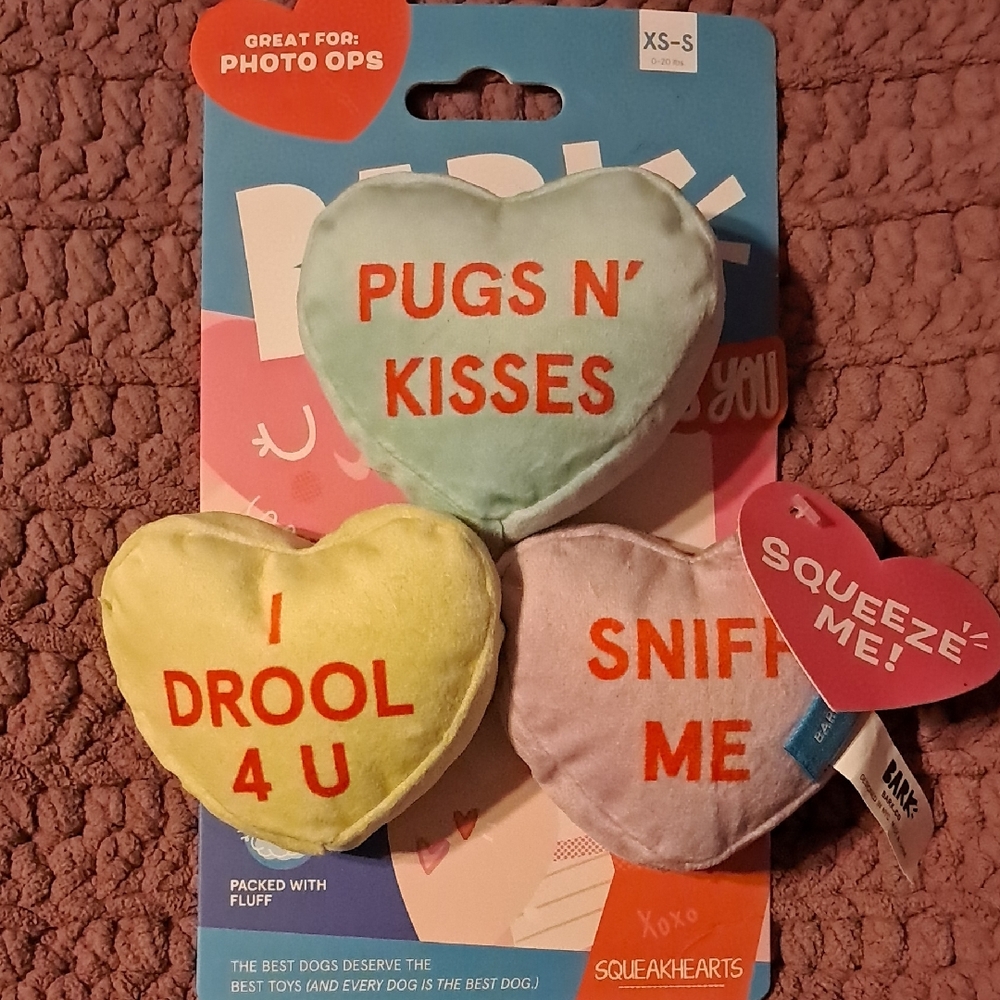 Bark Heart-Shaped Dog Toys - Green, Yellow, Purple